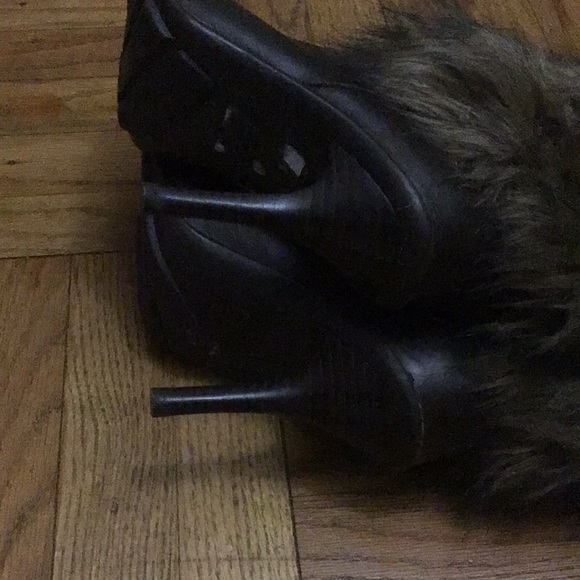 Steve Madden Boots - Picture 8 of 8